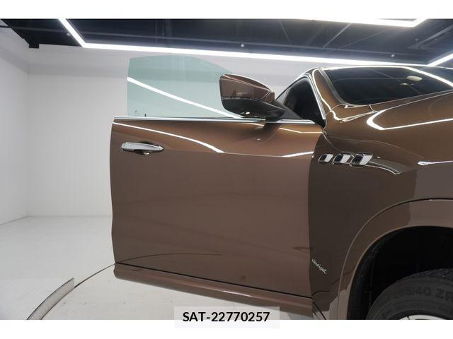 Maserati LEVANTE 2020-09 1413356-22