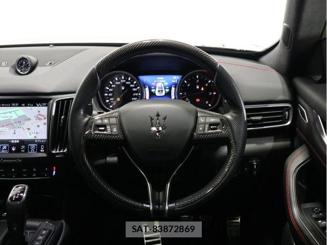 Maserati LEVANTE 2020-02 1429208-15