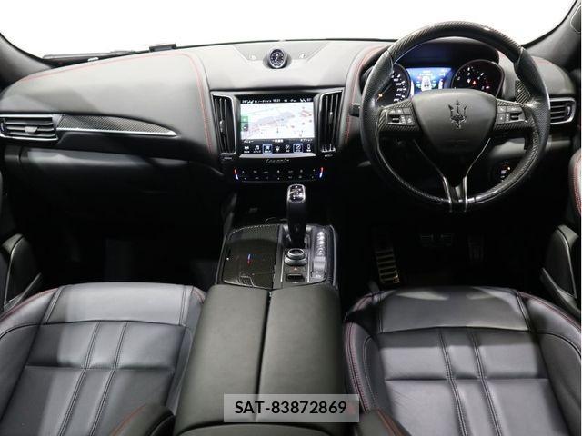 Maserati LEVANTE 2020-02 1429208-2