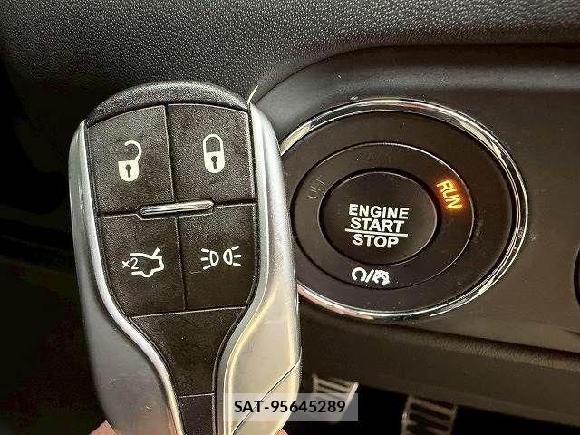 Maserati LEVANTE 2018-06 1744719-15
