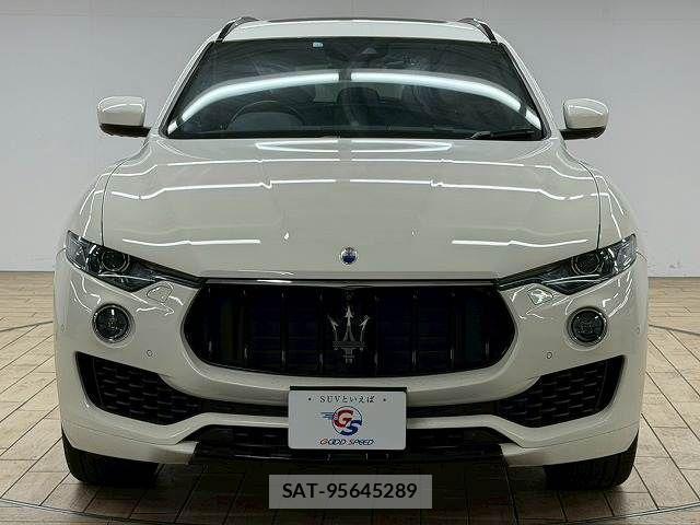 Maserati LEVANTE 2018-06 1744719-16