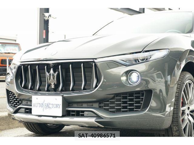 Maserati LEVANTE 2017-01 3414562-14