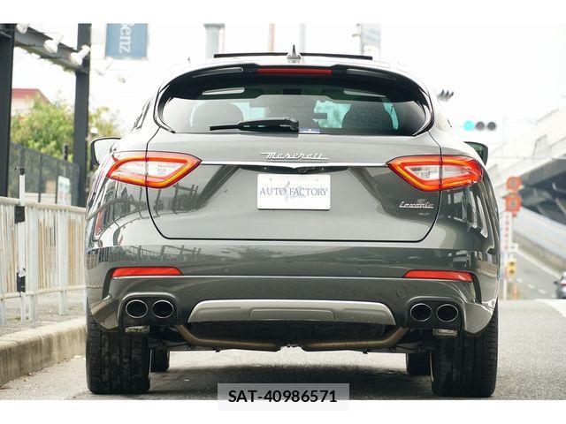 Maserati LEVANTE 2017-01 3414562-5