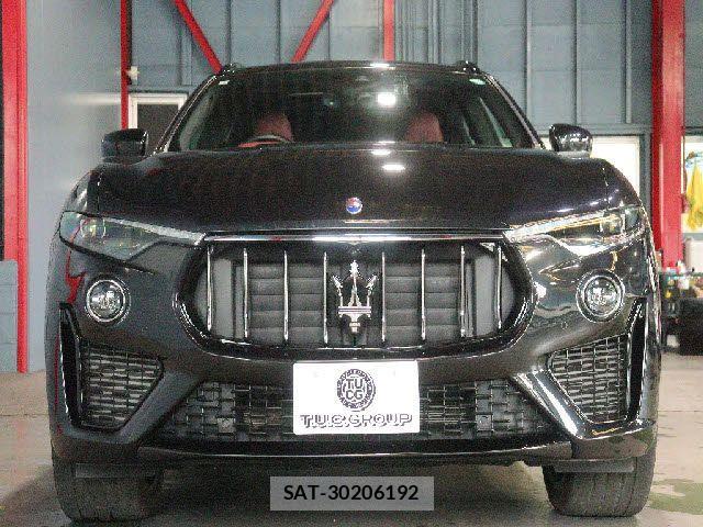 Maserati LEVANTE 2019-09 4044950-4