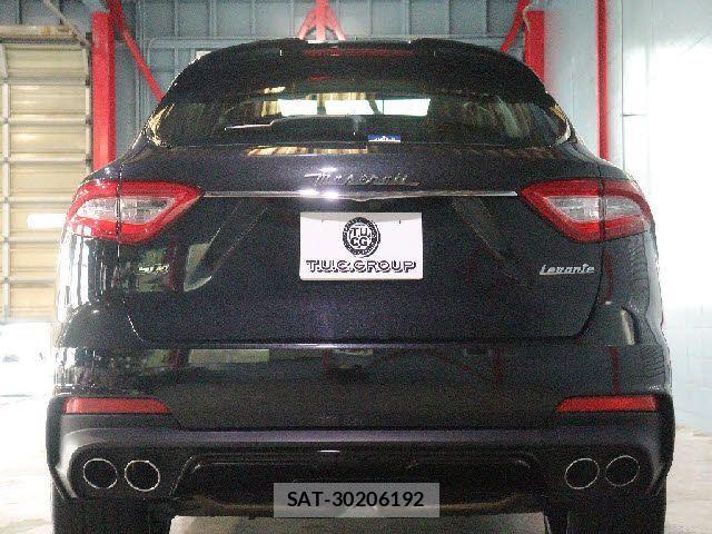 Maserati LEVANTE 2019-09 4044950-5