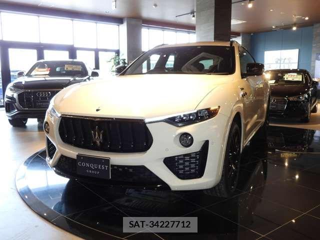 Maserati LEVANTE 2023-06 4965892-2