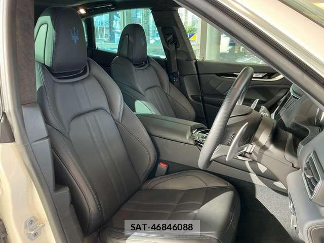 Maserati LEVANTE 2024-06 4965906-13