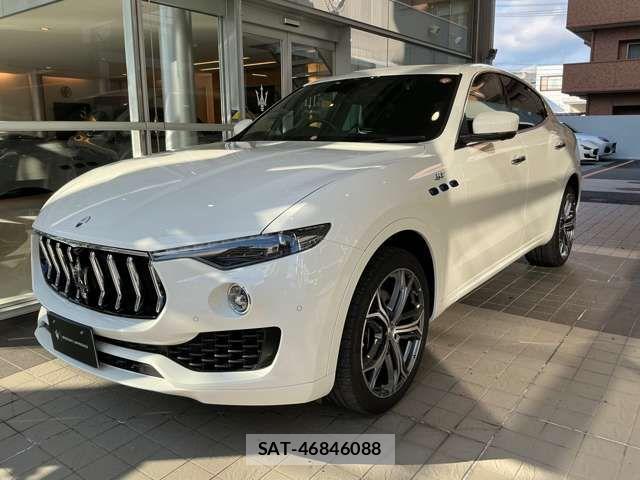 Maserati LEVANTE 2024-06 4965906-5