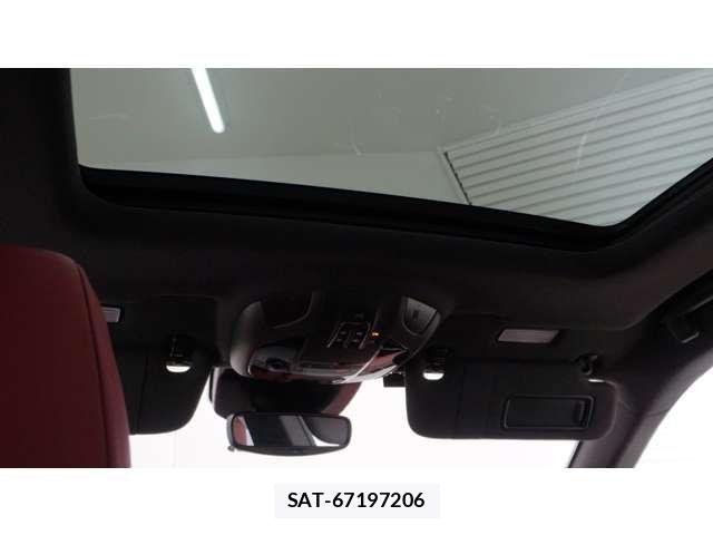 Maserati LEVANTE 2022-03 5871388-11