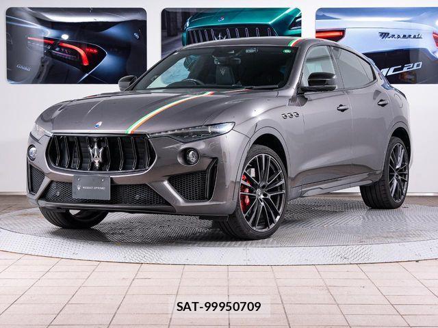 Maserati LEVANTE 2021-04 6012249-0