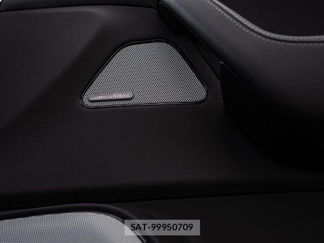 Maserati LEVANTE 2021-04 6012249-8