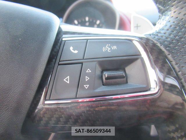 Maserati LEVANTE 2017-03 6264932-26