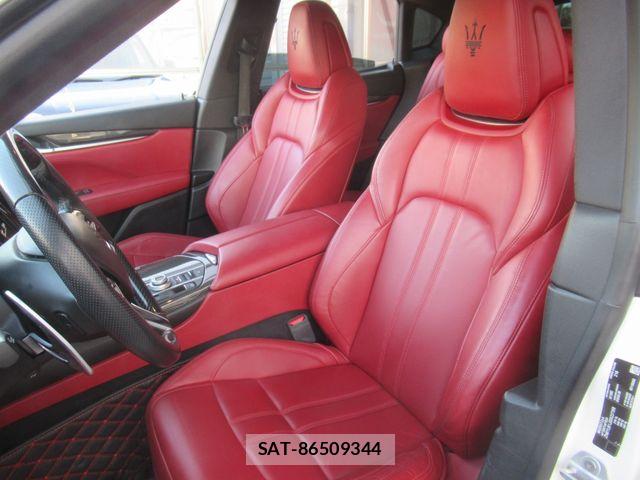 Maserati LEVANTE 2017-03 6264932-6