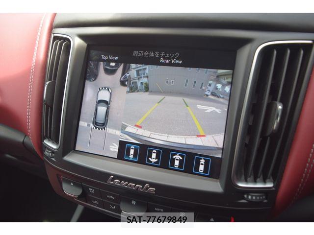 Maserati LEVANTE 2018-12 6545663-17