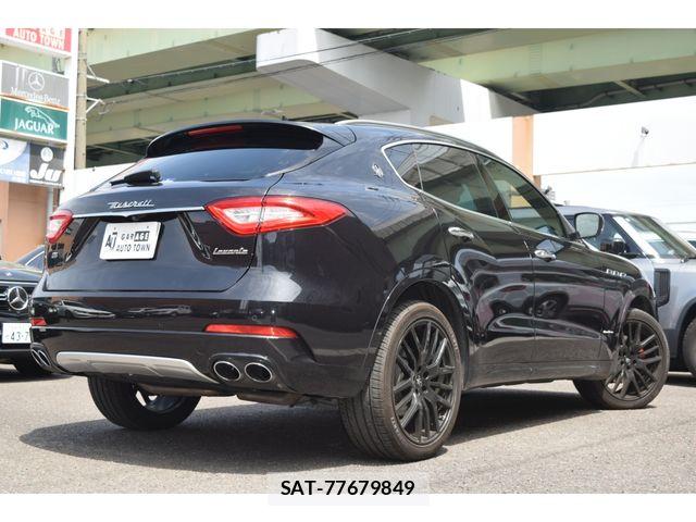 Maserati LEVANTE 2018-12 6545663-3