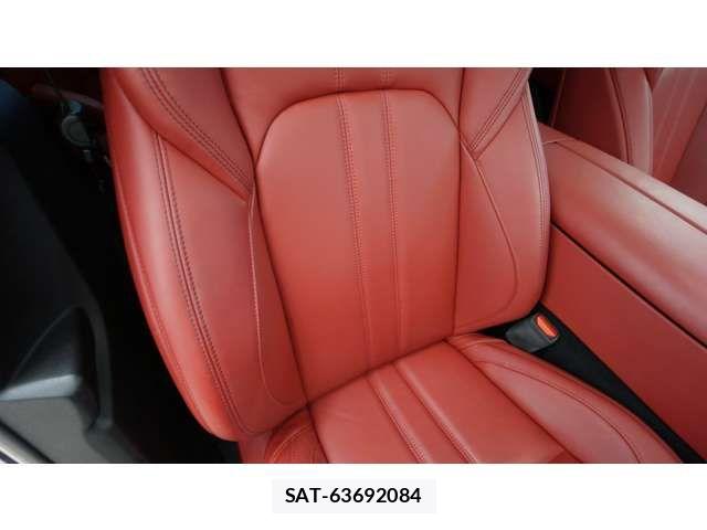 Maserati LEVANTE 2019-12 6641916-15