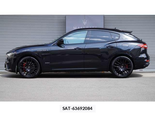 Maserati LEVANTE 2019-12 6641916-1