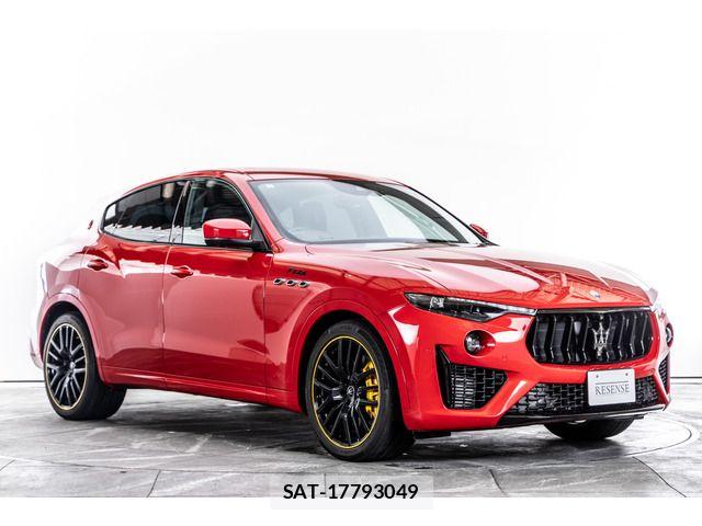 Maserati LEVANTE 2021-10 6676751-7