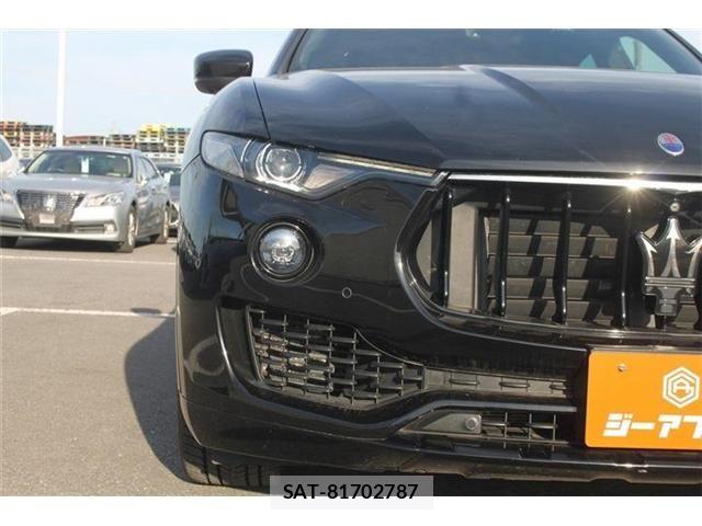Maserati LEVANTE 2018-10 6752286-20