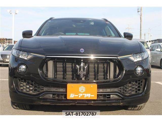 Maserati LEVANTE 2018-10 6752286-6