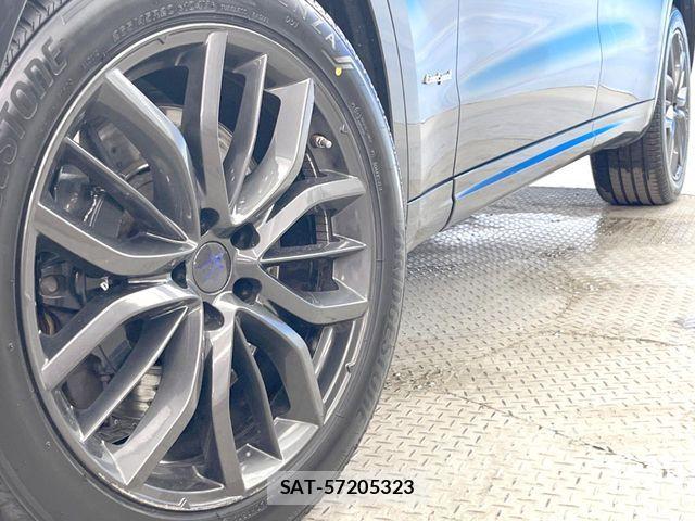 Maserati LEVANTE 2019-01 6907966-13