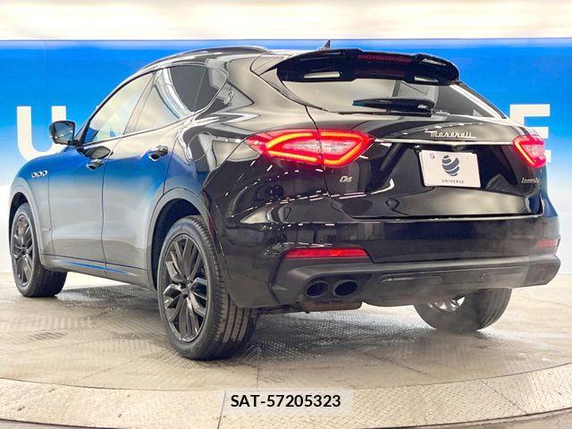Maserati LEVANTE 2019-01 6907966-17
