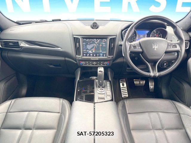 Maserati LEVANTE 2019-01 6907966-1