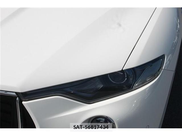 Maserati LEVANTE 2017-05 7059369-21
