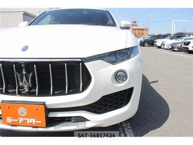 Maserati LEVANTE 2017-05 7059369-22