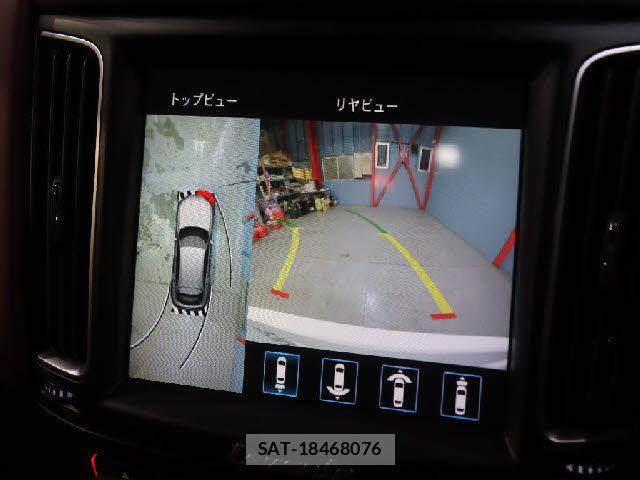 Maserati LEVANTE 2021-09 7221284-9