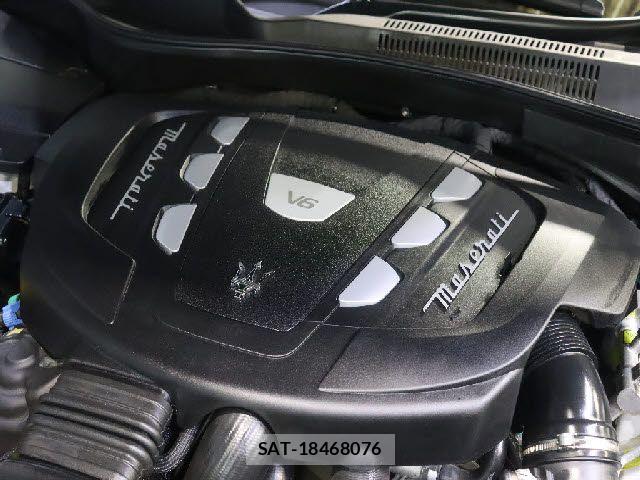 Maserati LEVANTE 2021-09 7221284-17