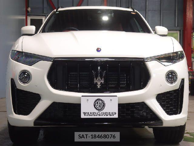 Maserati LEVANTE 2021-09 7221284-4