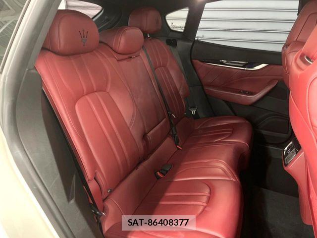 Maserati LEVANTE 2020-02 7221280-11
