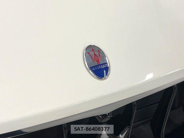 Maserati LEVANTE 2020-02 7221280-18