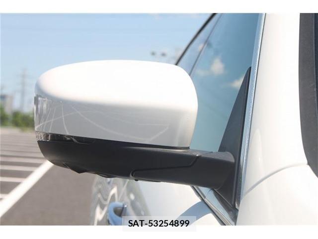 Maserati LEVANTE 2018-06 7221282-15