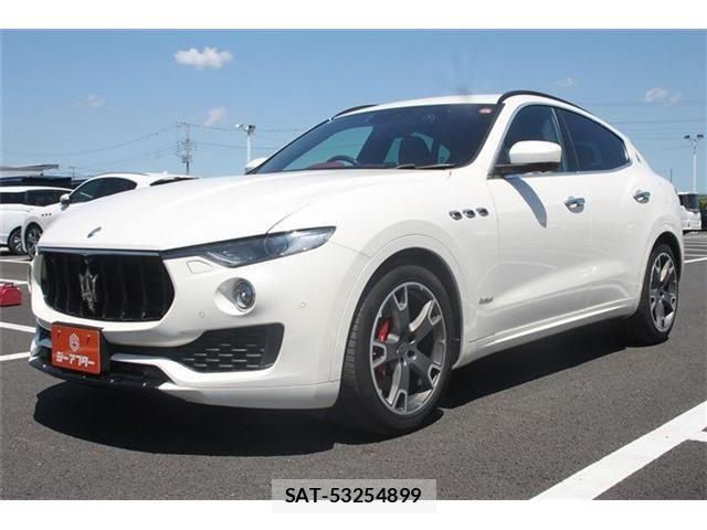 Maserati LEVANTE 2018-06 7221282-7