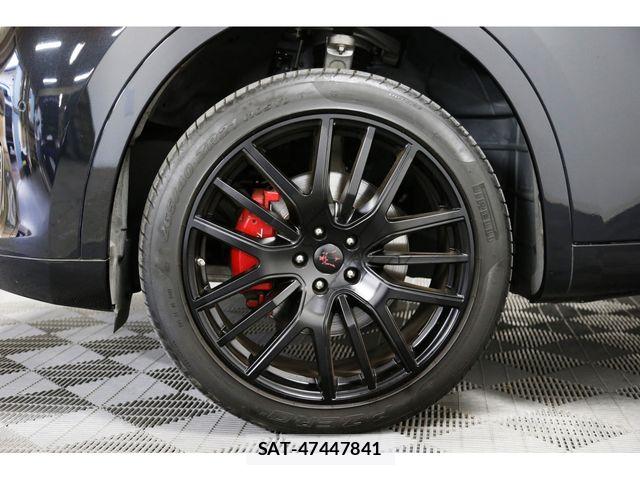 Maserati LEVANTE 2017-06 7221279-29