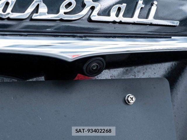Maserati LEVANTE 2019-08 7221281-6
