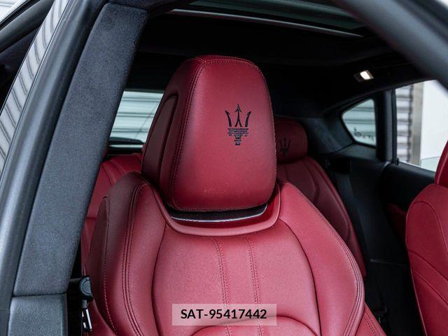 Maserati LEVANTE 2024-05 7221286-17