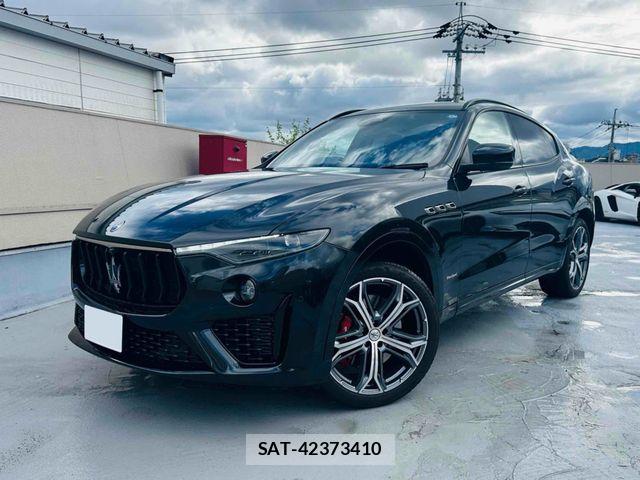 Maserati LEVANTE 2020-03 7328178-0