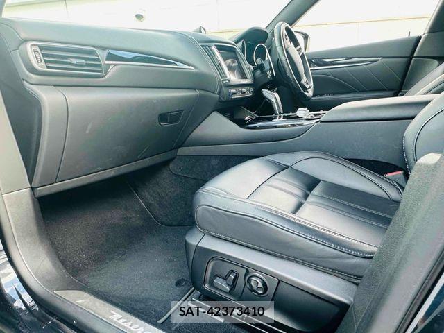 Maserati LEVANTE 2020-03 7328178-20