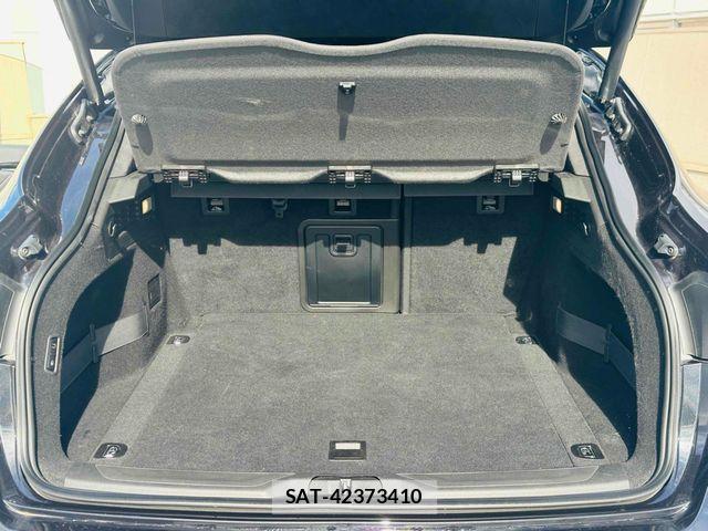 Maserati LEVANTE 2020-03 7328178-27