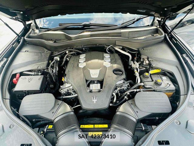 Maserati LEVANTE 2020-03 7328178-29