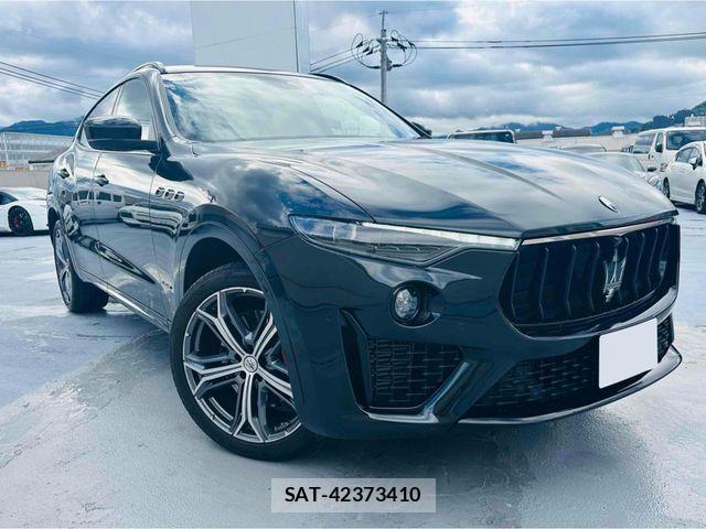 Maserati LEVANTE 2020-03 7328178-4