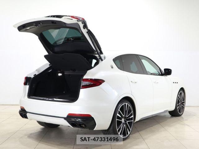 Maserati LEVANTE 2020-11 7328177-9