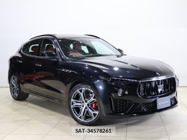 Maserati LEVANTE 2021-06 7358617-13