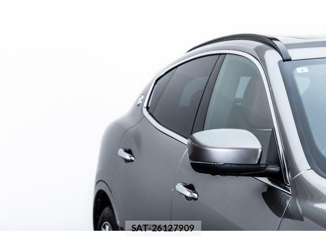 Maserati LEVANTE 2021-07 7617827-12