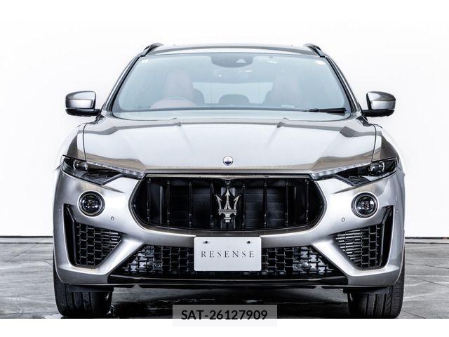 Maserati LEVANTE 2021-07 7617827-6