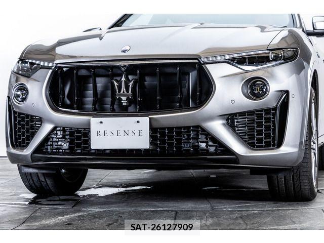 Maserati LEVANTE 2021-07 7617827-7