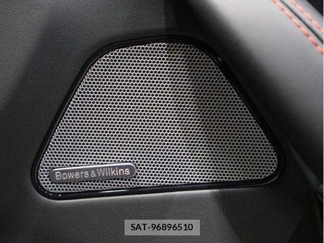 Maserati LEVANTE 2024-11 7725297-24